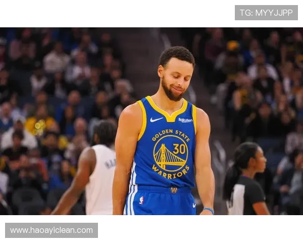 库里呼吁观众制造音浪助威关键罚球：我需要这种能量激励